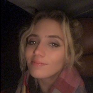 Meet your Posher, Sophie